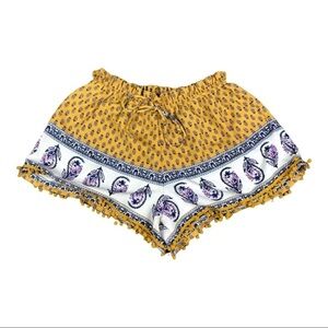 About a‎ girl shorts